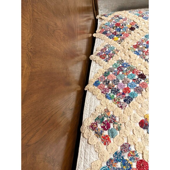 Antique Yo Yo Quilt Diamond Pattern Large Queen/small King 92” X 96” Scalloped - Picture 4 of 16